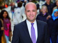 Reinfeldts flirt till företagarna