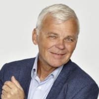 Anders Andersson: ”Stefan Löfven sitter i en rävsax”